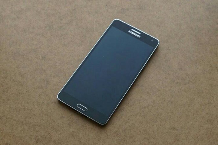 Samsung galaxy a7 фото