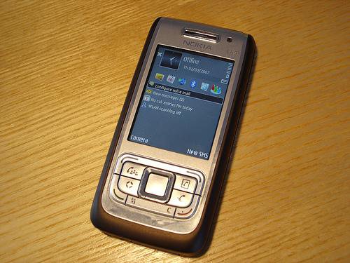 Nokia e65 1