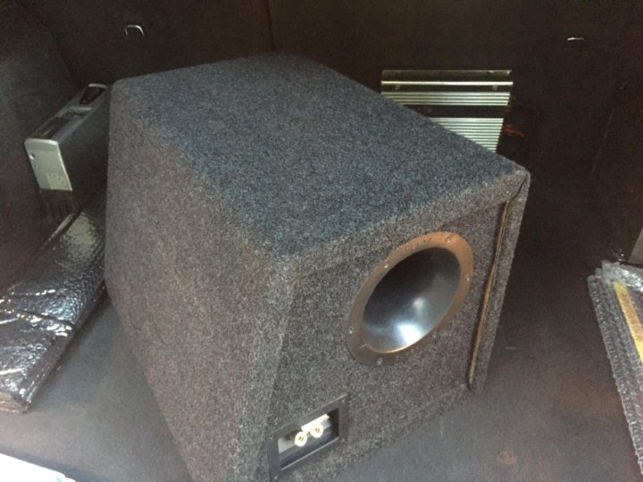 subwoofer hertz hbx 25