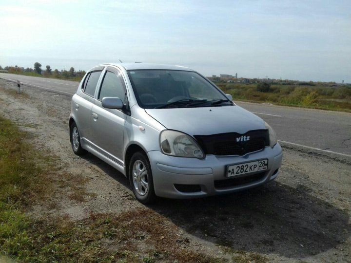 Vitz 2004