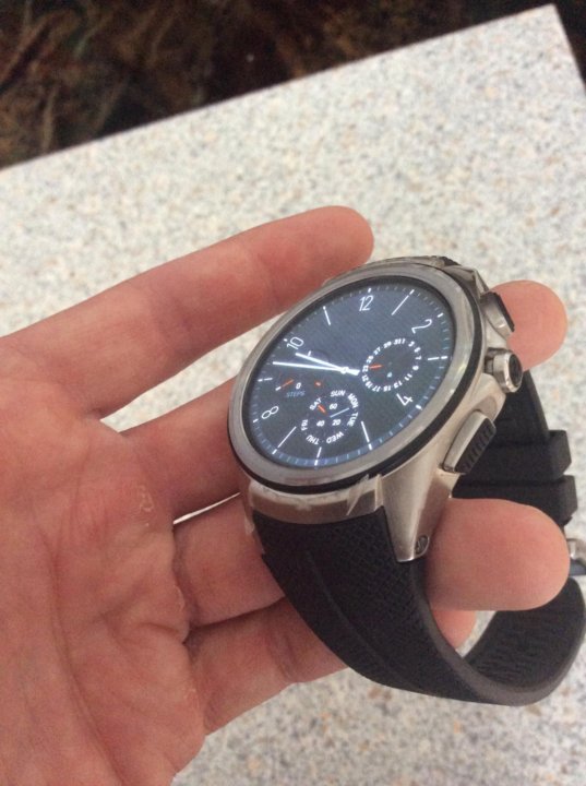 lg urbane w200
