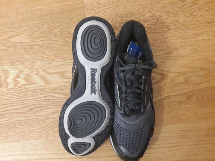 42 кроссовки. Reebok easytone мужские. Reebok easytone Malabar (j90819). Рибок кроссовки 2009 easytone. Рибок изитон синие.