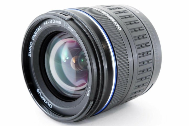 Объектив zuiko digital 14-54mm ii 1:2. 6 ii r. 5-5. Телевизор digital model-14bm19. 5.