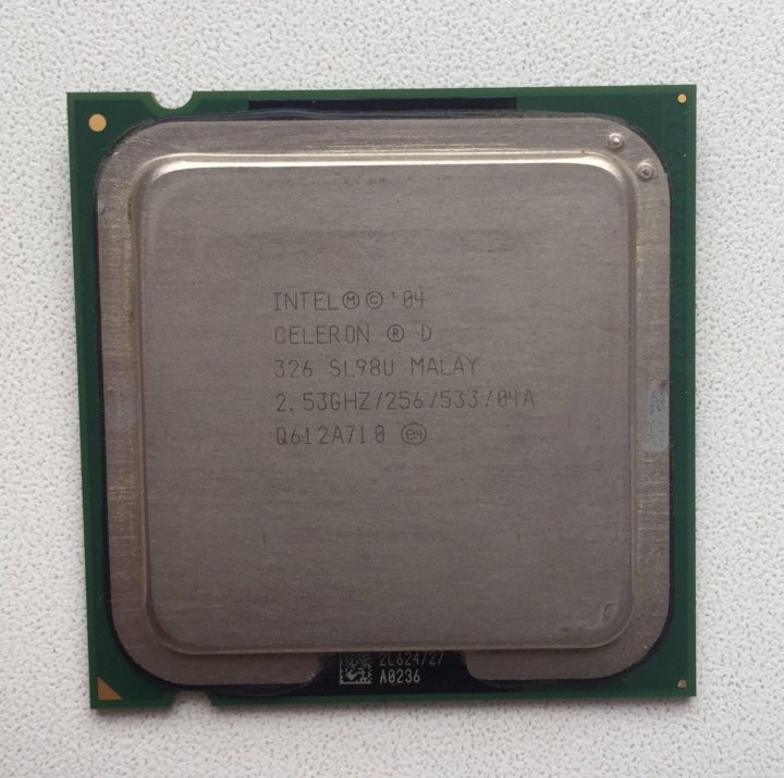 Intel celeron 2 4. Pentium 4 478 socket. Процессор intel 02 celeron 1. Процессор интел селерон д 256/533. Celeron q105a015.