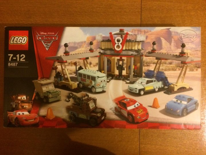 Lego Cars 2 8487 Flo s V8 Cafe 17 500 23 2022