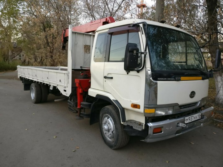 Nissan Diesel 2010Рі