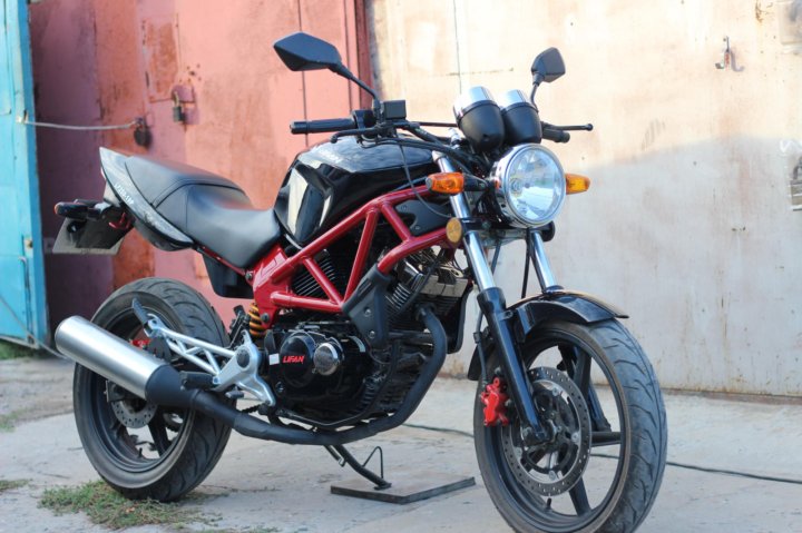 Lifan lf126-14f. Lifan lf200gy-3b. Мотоцикл лифан 200 16 с. Лифан 150 кубов. Авито мотоцикл лифан.