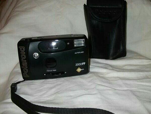 Фотоаппарат polaroid 2000ff. Polaroid 2000ff 35mm пленка. Polaroid 2000ff 35mm. Polaroid 2000ff. Фотоаппарат polaroid 2000ff.