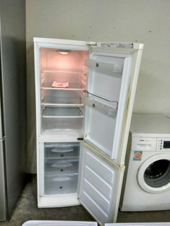 Холодильник узкий 45 купить. Холодильник самсунг маленький двухкамерный узкий. Холодильник самсунг узкий 45 см. Холодильник узкий маленький двухкамерный самсунг 45 см. Самый узкий холодильник самсунг.