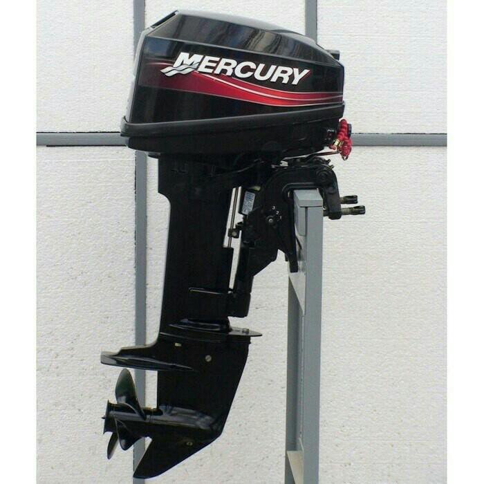 Лодочный мотор меркурий 15 лошадей. Мотор mercury 15m. Лодочный мотор mercury 15. Mercury m15 мультирумпель. Мотор меркури 15 2 тактный.
