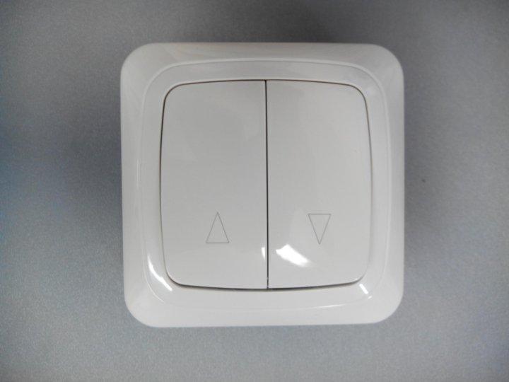 выключатель для роллетов без фиксации двухклавишный. выключатель для роллет. выключатель для роллет. выключатель для роллет. выключатель для рольставней.