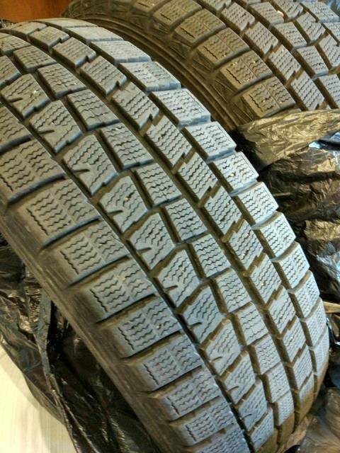 Данлоп липучка. Dunlop липучка 195/65 r15. Dunlop r15/195/65 зимние. Зимняя резина Dunlop r15. Резина зимняя Данлоп 15.