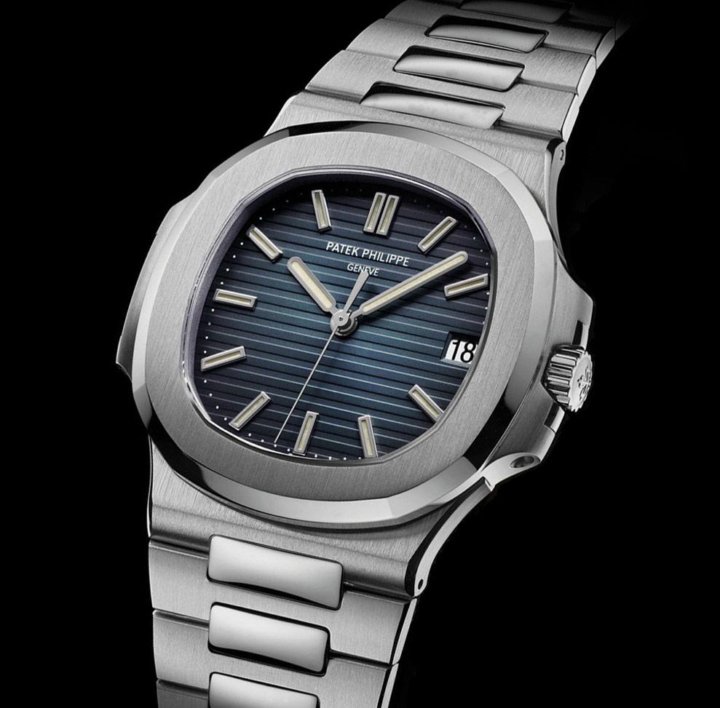 Патек филипп наутилус фото Patek Philippe Nautilus новые, механика - купить в Екатеринбурге, цена 7 800 руб