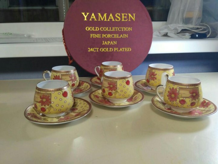 Yamasen gold collection 24ct gold. Посуда Yamasen Gold collection. Чайный сервиз Yamasen Gold collection 24ct. Фарфор Yamasen Gold collection. Yamasen Gold collection 24ct Gold кофейная пара.