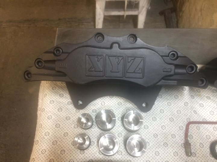 Xyz 6. Xyz 6. Xyz тормоза. 6 поршневые тормоза. Hsd racing brake.