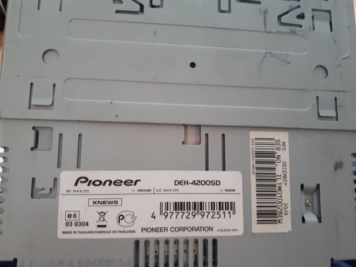 Pioneer deh панель. Pioneer deh 4200sd. Pioneer 4200sd. Deh-4200sd распиновка. Распиновка Пионер deh 4200sd.