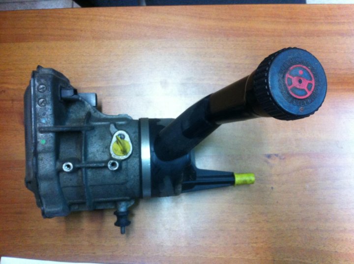 Насос гур пежо 308. Гидроусилитель руля пежо 308. Гур пежо 308. Гур пежо 308. Гур пежо 308.