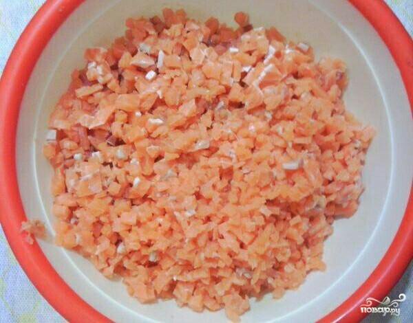 фарш из кеты. вкусные регионы фарш из кеты. фарш рыбный пищевой, рыбные фаршевые изделия. фарш кеты. фарш кеты.