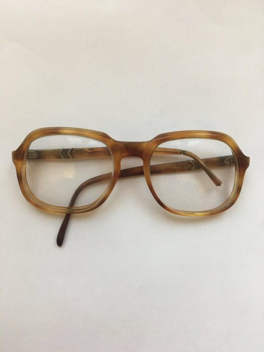 Throat vintage glasses natural
