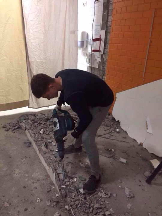 Разнорабочие. Подсобники на стройку. Разнорабочий челябинск. Лига каменщиков чувашии. Стропальщик.