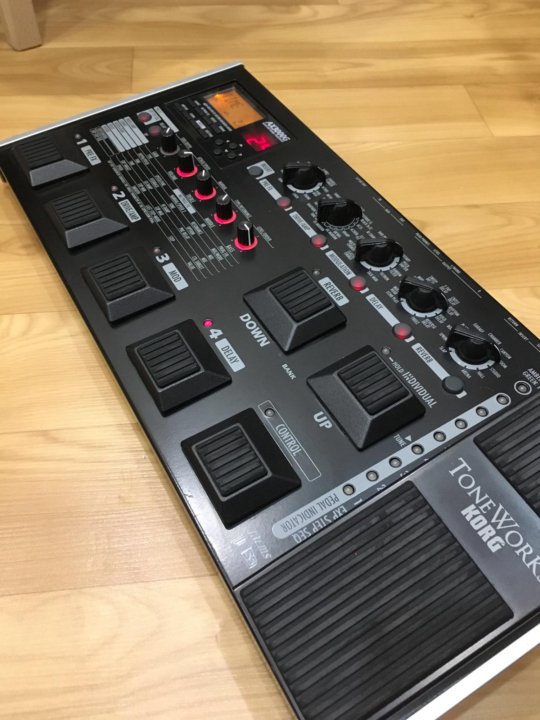 Гитарный процессор korg. Процессор korg. гитарный процессор.