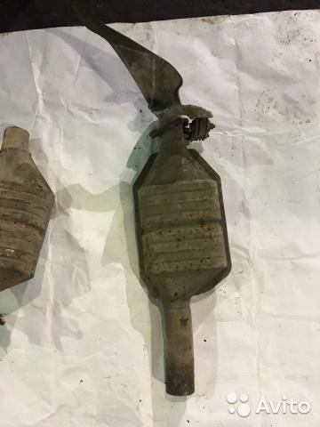 Катализаторы ауди rs4. Катализатор ауди а8. 2. 8. Катализатор ауди а8 д2 4.