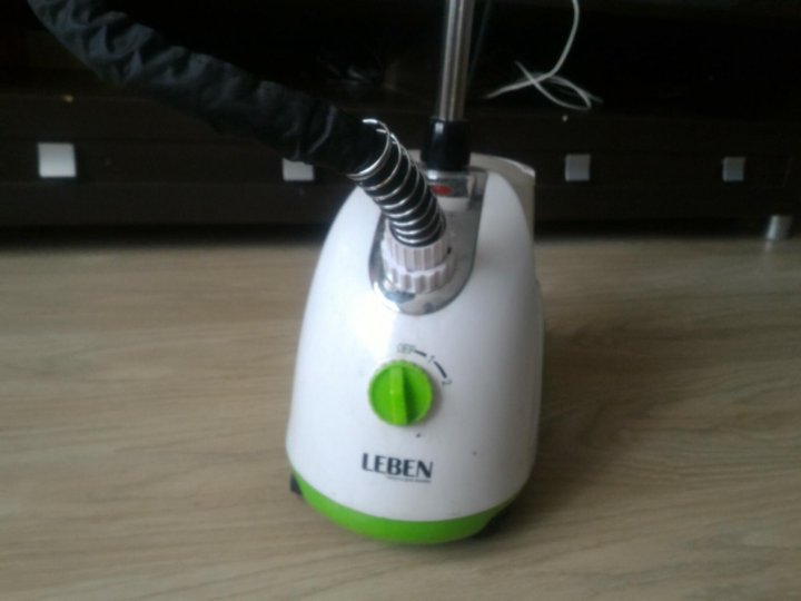 Отпариватель leben 490013. Leben отпариватель напольный 2000 вт, резервуар 1600мл. Озон отпариватель для одежды напольный. Отпариватель leben. Отпариватель leben 490013.