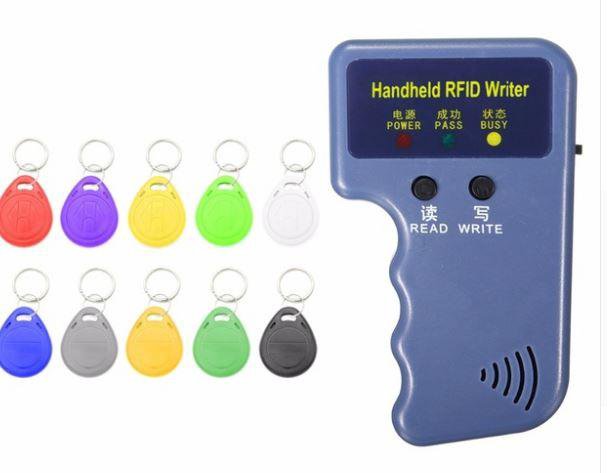 Дубликатор 5. Дубликатор RFID, 125 КГЦ, t5577, em4305. RFID 125khz Дубликатор. Ручной Дубликатор RFID t5577. RFID ключи копир.