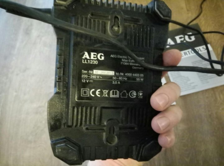 Зарядное устройство AEG 18v. AEG ll1230 схема. Зарядка для шуруповерта AEG. Зарядное устройство la 036 3.6 в AEG. Зарядное устройство aeg