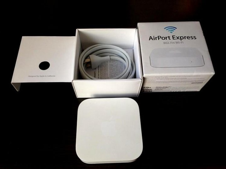 Wireless airport. Wi-Fi роутер Apple Airport Express mc414rs. Apple Airport Express a1392. Apple Airport extreme комплектация. Apple Airport Express a1264.