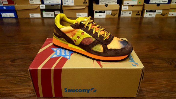 saucony shadow limited edition