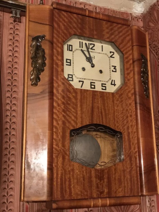 Советские настенные часы с маятником