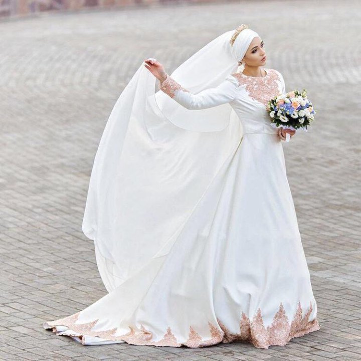 Свадебные платья на никах