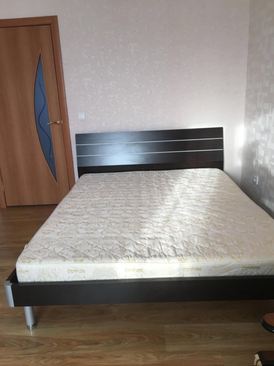 Авито кровати ижевск. Кровать 2метра х2 метра вид спереди. Фото кроватей 2 на 165