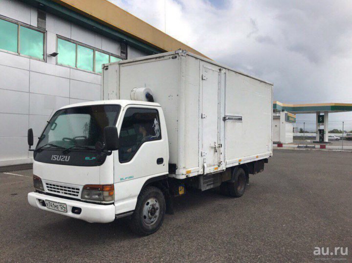 Isuzu Elf 2008