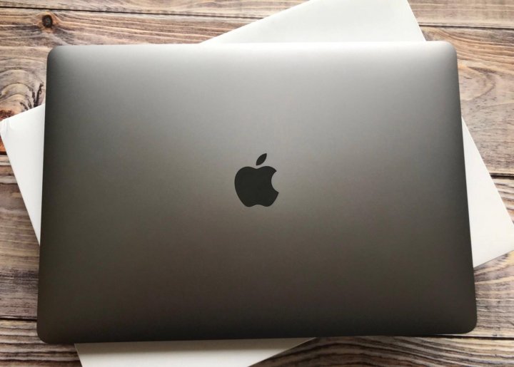 Macbook space gray. MACBOOK Pro 13 дюймов Retina. MACBOOK Pro 13 m2 Space Gray. Цвет Space Gray MACBOOK 13.