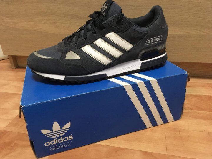 Adidas ZX 750 rot blau 42 23 Adidas ZX 750 rot blau 42 23