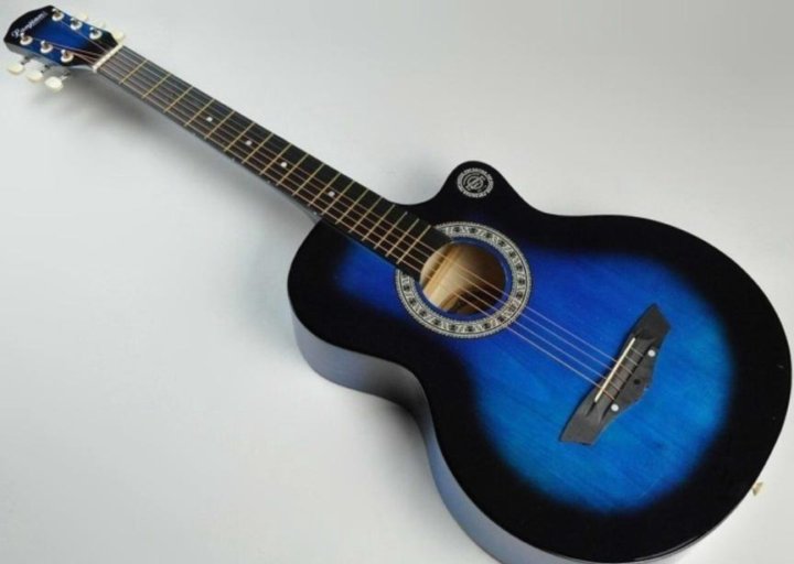 Авито гитара ямаха. Голубая акустическая гитара. Синяя акустическая гитара. Акустическая гитара с вырезом. Черная акустическая гитара с вырезом.