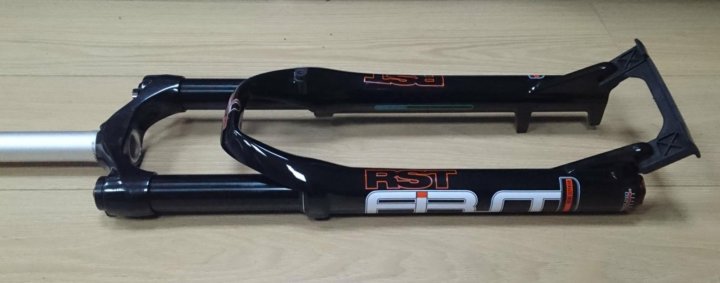 First 32. RST "first 32 Air. Вилка RST 1718 Elastomer Spring. Вилка RST 26. Вилка RST 0502.