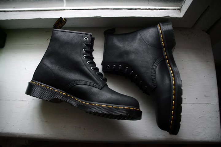 Dr Martens 1460 Carpathian Boots 10 UK 8 000 11 2018