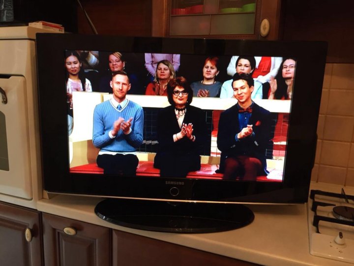 Avito телевизор lg. Телевизоры в махачкале. Телевизор supra stv-lc32t900wl. Телевизоры в махачкале. Телевизоры в махачкале.