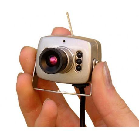 Цветная камера. Мини камера 208c. Камера видеонаблюдения, цветная, 12v, с блоком питания в комплекте. Видеокамеры маленькие видеонаблюдения. Камера наблюдения миниатюрная.
