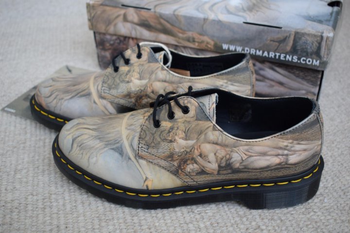dr martens 1461 william blake