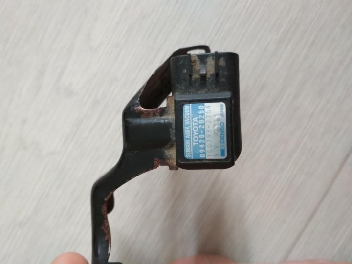 sensor assy vacuum toyota