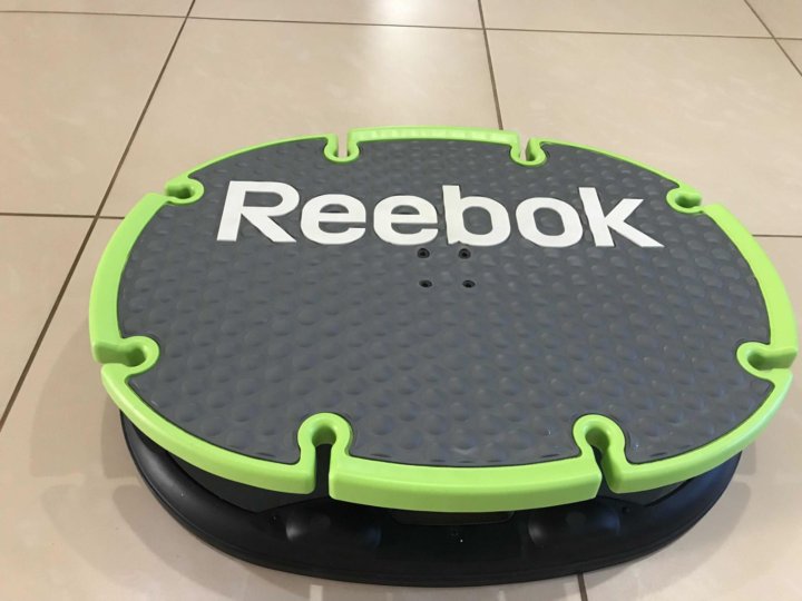 Кор платформа Reebok. Кор платформа для фитнеса. Кор-доска (кор-платформа) пилатес. Площадка Reebok Краснодар.