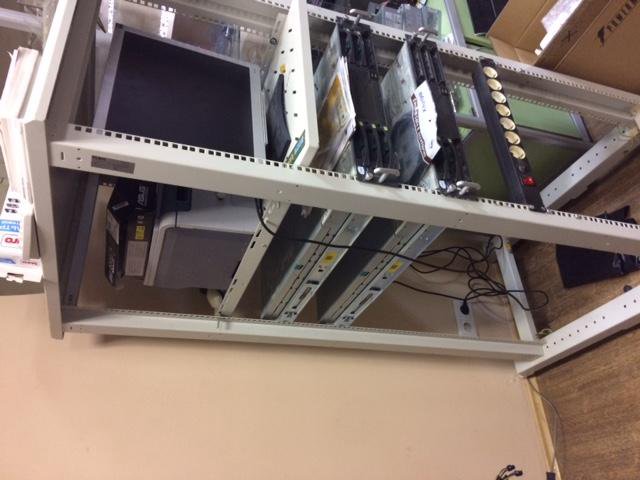 *полка стационарная 19", ш463хг650 мм, для шкафа глубиной1000 мм, сер. Стойка tlk. Стойка tlk. Trk-425510-r-bk. Itk by zpas гребенка кабельная вертикальная 47u.