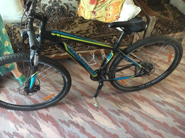 Велосипед Specialized Hardrock Sport 