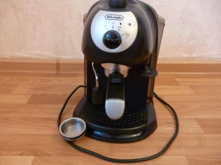 Кофемашина DeLonghi EC 190 CD – купить в Санкт-Петербурге, цена 1 999 руб.,  продано 20 апреля 2018 – Приготовление напитков