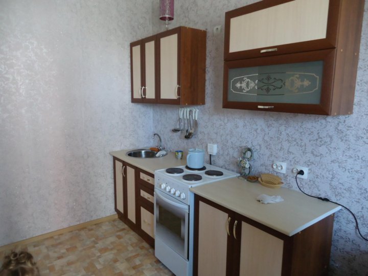 Квартиры ул мельничная. Мельничная 87/3.