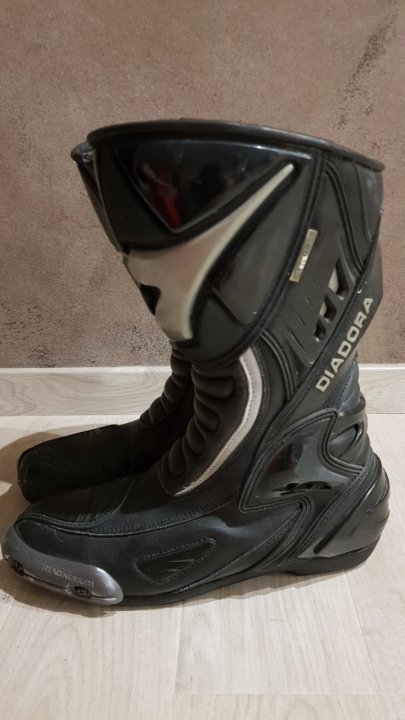 Diadora veratex motorcycle boots hotsell